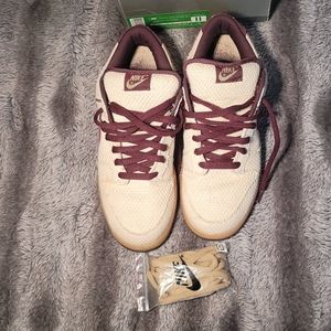RARE NIKE SB HEMPS NO LOW BALLS